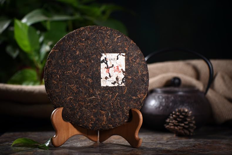 Pu-erh Tea organic loose leaf Pu-erh Gongting 357g Ripe tea Yiwu Pu-erh Golden Bud Natural and additive-free Yunnan Qizi Cake Tea Black tea 普洱宫廷 易武普洱宫廷 普洱金芽 云南七子饼茶茶叶