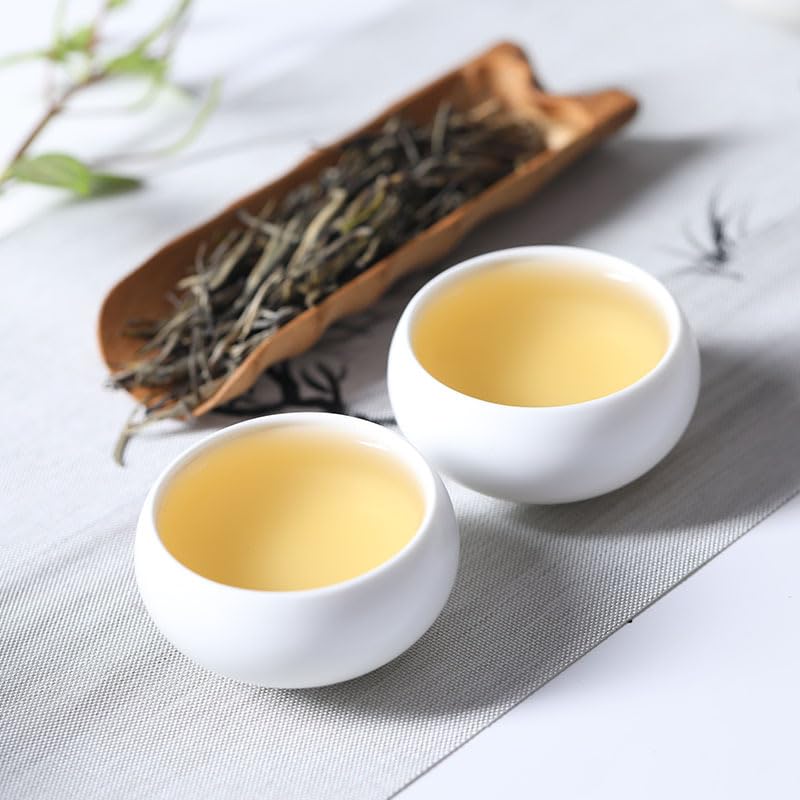 Yunnan Dian Green Pre-rain Green Tea Songzhen High Mountain Strong Fragrance First Spring Loose Tea 500g Natural Chinese Tea 云南滇绿雨前绿茶松针 高山浓香型头春手工散装茶叶500g