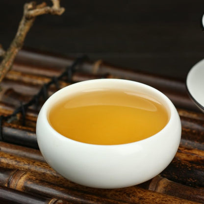 Yunnan Natural and Additive-free Puerh Tea Pa Banzhang 357g Raw Cake Ancient Tree Tea Raw Tea Meng Qizi Cake Ancient Tea 云南普洱茶 霸班章 生饼 古树茶 生茶 勐海七子饼 古茶