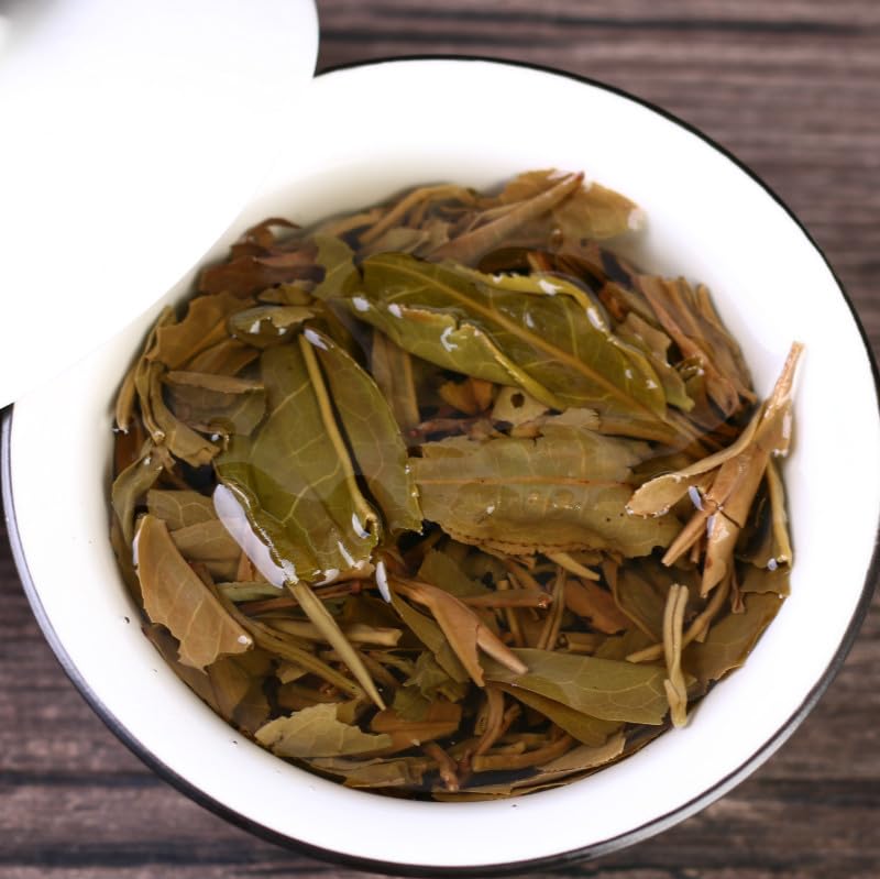 Yunnan Natural and Additive-free Puerh Tea 357g Qizi Cake Tea Raw Tea Green Tea Puerh Cake Tea Tea Puerh Tea Loose Leaf 云南普洱茶 357g七子饼茶 生茶普洱 饼茶 茶叶