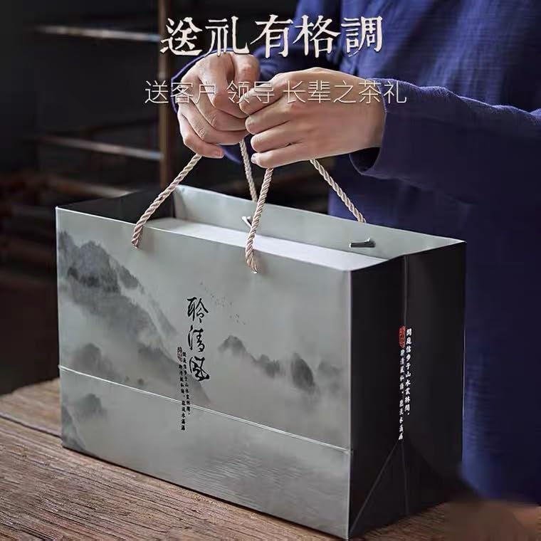 Premium Biluochun Mingqian High Mountain Yunwu Green Tea Spring Tea Ceramic Canned Gift Tea 350g Healthy Chinese Biluo Tea 碧螺春明前新茶高山云雾绿茶春茶陶瓷礼茶350g