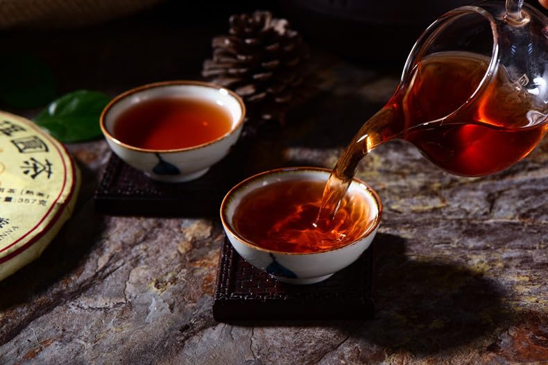 Pu-erh Tea organic loose leaf Pu-erh Gongting 357g Ripe tea Yiwu Pu-erh Golden Bud Natural and additive-free Yunnan Qizi Cake Tea Black tea 普洱宫廷 易武普洱宫廷 普洱金芽 云南七子饼茶茶叶