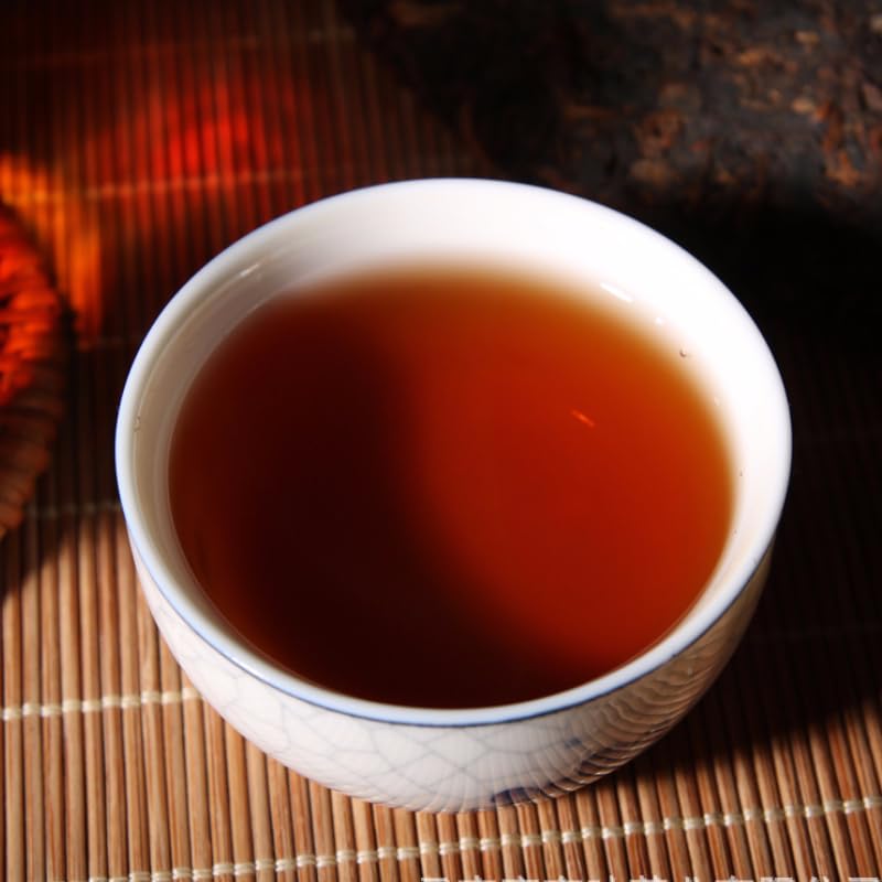 Yunnan Premium Puerh Tea Cooked Tea 400g Qizi Cake Aged Puerh Tea Rich and Aromatic Black Tea from China 云南普洱茶叶鸿兴祥 熟茶 400克七子饼 陈年普洱茶