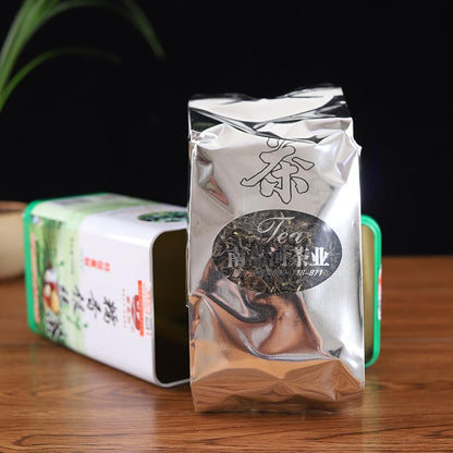 Yunnan Natural High Mountain Glutinous Rice Fragrant Green Tea 150g Canned Pre-mingzhen Dian Green Tea Leaves Loose Tea No Impurities 云南高山糯米香叶银丝绿茶150g罐装