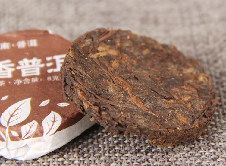 Yunnan Natural and Additive-free Puerh Tea Ripe Tea 80g (10pcs*8g) Menghai Mellow Puerh Ancient Tree Tea Cooked Tea Linglong Small Tea Cake Black Tea 云南普洱茶 勐海醇香普洱古树茶 熟茶玲珑小茶饼 10片*8g装