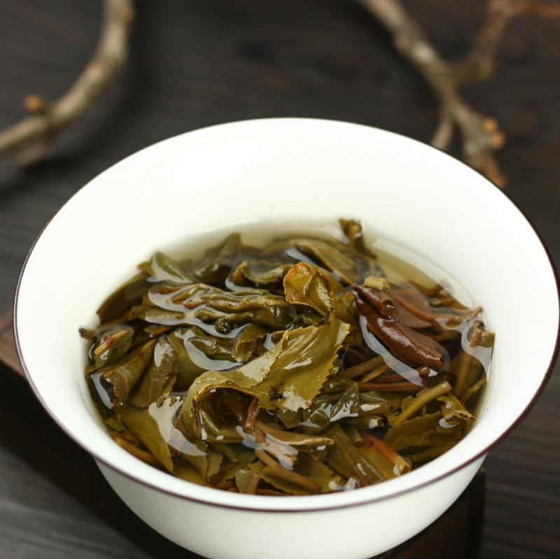 Natural and Additive-free Yunnan Pu'er Tea 357g Qizi Cake Raw Tea Deliciously Smooth Puerh Tea Green Tea 云南普洱茶叶 尚贤 357克七子饼