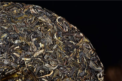 Premium Yunnan Puerh Tea Organic Yunhai Renaissance Brown Mountain Raw Tea Green Tea Yunnan Qizi Cake Tea 357g Puerh Cake Tea Deliciously Smooth 云南普洱茶 云海复兴号 布朗山生茶 云南七子饼茶 357g