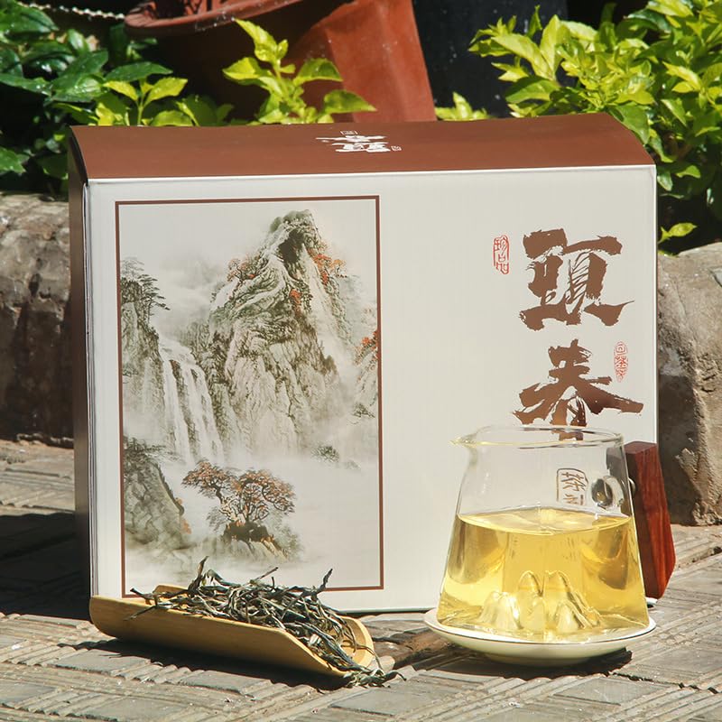 Natural Yunnan Puerh Tea Six Tea Mountain Barbarian Brick Taozizhai Ancient Tree Puerh First Spring Material Barbarian Brick Gift Box 800g Loose Leaf Tea 云南普洱茶六大茶山蛮砖桃子寨古树普洱头春料蛮砖礼盒装800g