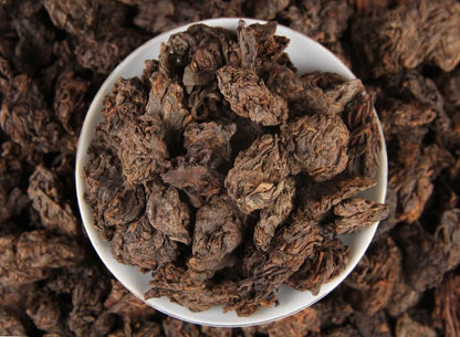 Premium Yunnan Pu'er tea dry storage aged natural Tuo Lincang Menghu gold bud Laochatou 500g loose tea Medium Tuo tea Smooth and Mellow Ripe Tea 云南普洱茶八年干仓陈自然沱临沧勐库金芽老茶头