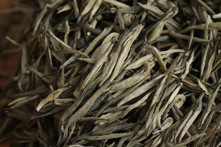 Yunnan Premium Green Tea 500g Early Spring Single Bud Yuzhen Bright Front New Tea Loose Tea Natural Chinese Tea 云南绿茶 早春单芽玉针 银针 明前新茶