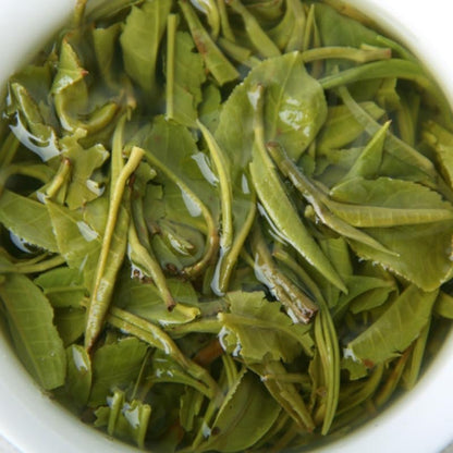 Premium Natural and Additive-free Early Spring Cuiming Green Tea with Bright Green Leaves, 500g Fresh Flavour and Strong Aroma 早春茶 翠茗 新茶 合昌轩茶叶 绿茶 翠茗