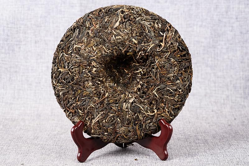 Natural and Additive-free Laobanzhang Raw Cake Yunnan Puerh Tea Cake 357g Spring Tea Big Tree Puerh Tea Organic Loose Leaf 老班章生饼 云南普洱茶饼 357克/饼