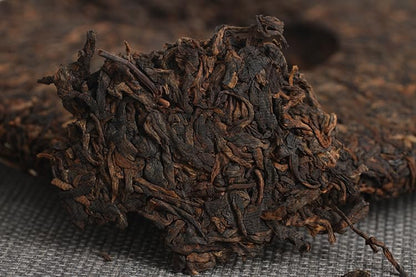 Yunnan Natural Puerh Tea Banzhang Golden Bud Big Tree Old Tree Premium Puerh Ripe Cake 357g Black Tea 云南普洱茶 班章金芽