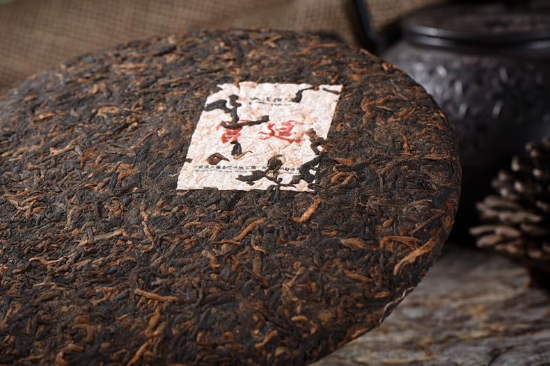 Pu-erh Tea organic loose leaf Pu-erh Gongting 357g Ripe tea Yiwu Pu-erh Golden Bud Natural and additive-free Yunnan Qizi Cake Tea Black tea 普洱宫廷 易武普洱宫廷 普洱金芽 云南七子饼茶茶叶