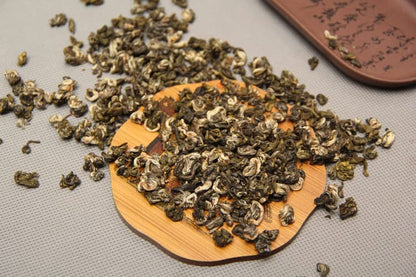 Yunnan Green Tea Natural and additive-free One Bud Two Leaf Yunnan Biluochun 500g Chinese Tea 云南绿茶 滇绿茶 云南碧螺春 2023年新茶一芽二叶茶叶