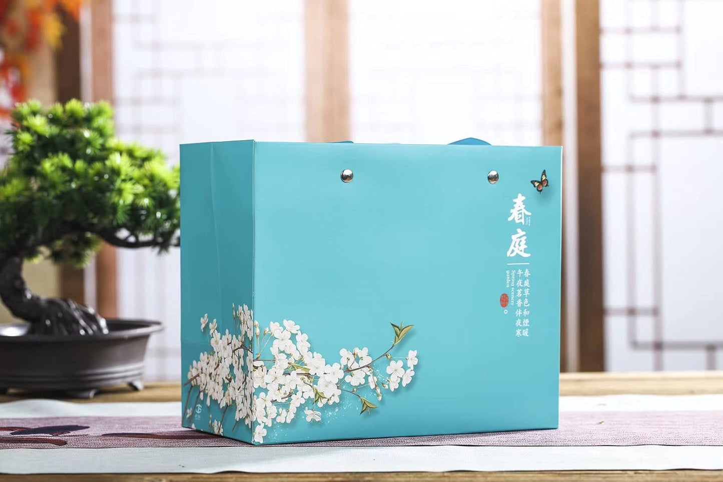 Premium Spring Tea Biluo Tea Strong Aroma Cloud Tea Sufficient Sunshine Tender Buds Mao Jian Green Tea 500g 春茶碧螺春浓香型云雾茶日照充足嫩芽毛尖绿茶茶叶500克