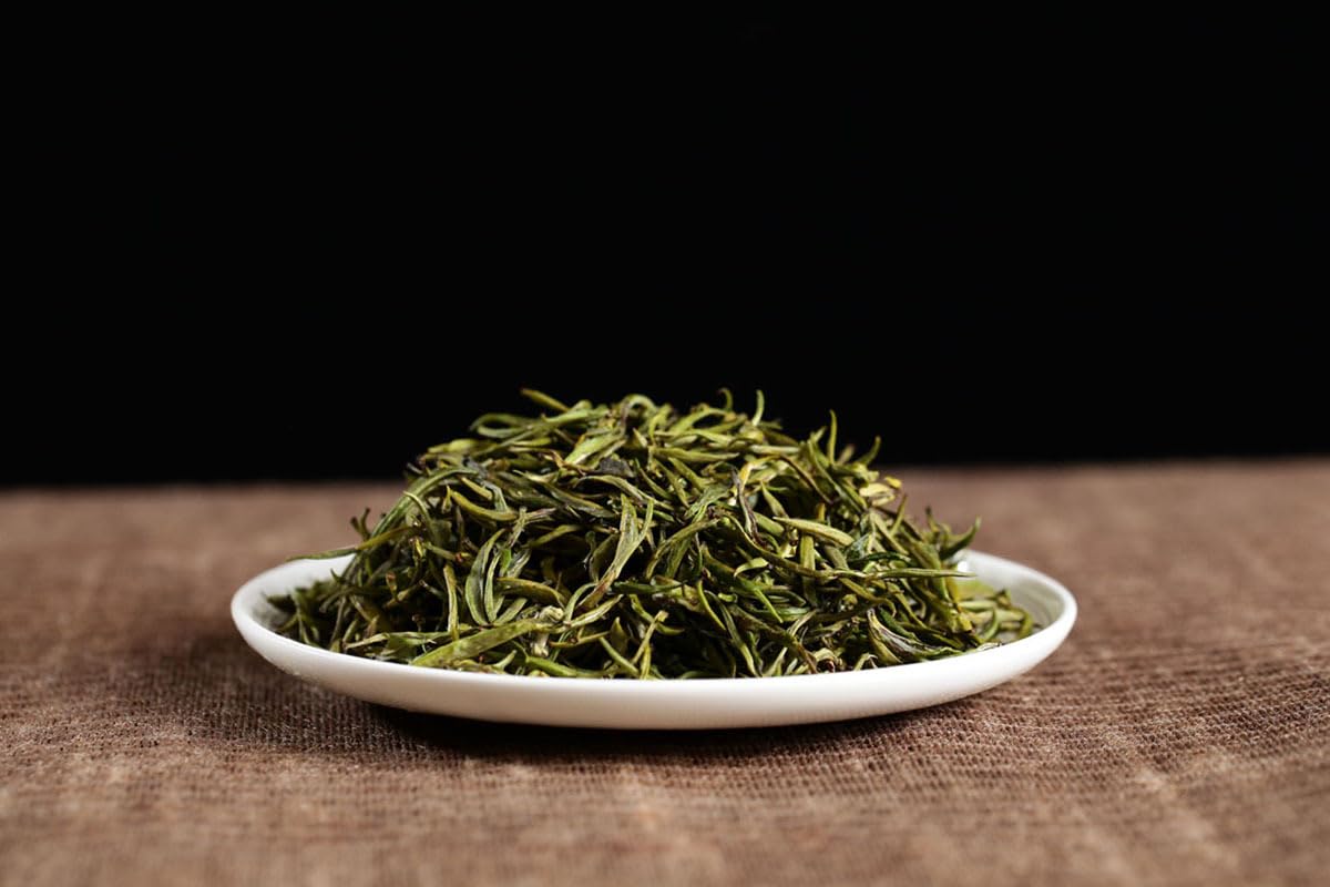 Yunnan Premium Green Tea Pre-ming Spring Tea Single Bud Green Tea 500g Natural and Additive-free Loose Leaf Tea 明前春茶单芽 青针 雀舌 绿茶 500克