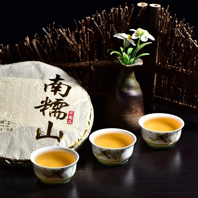 Yunnan Puerh Tea Organic Puerh Raw Tea Green Tea Puerh Tea Cake 357g / 12.59oz Deliciously Smooth Nannuo Mountain First Spring Qiao Mu Tea 云南普洱茶 普洱生茶 南糯山头春乔木茶