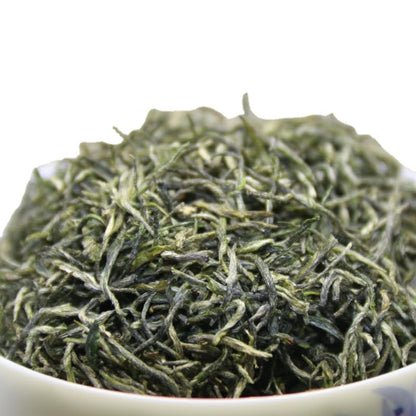 Premium Green Tea Spring Tea Mao Jian Mingqian High Mountain Fried Green Cloud Green Tea Gift Boxed 500g Tea 绿茶春茶茶叶毛尖明前新茶高山炒青云雾绿茶礼盒装500克