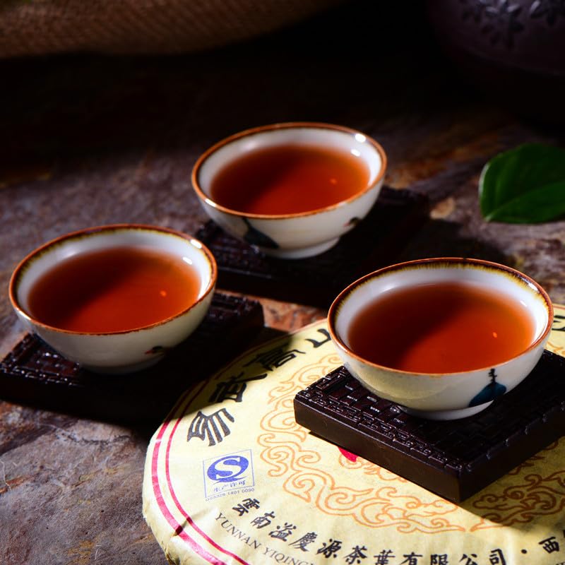 Pu-erh Tea organic loose leaf Pu-erh Gongting 357g Ripe tea Yiwu Pu-erh Golden Bud Natural and additive-free Yunnan Qizi Cake Tea Black tea 普洱宫廷 易武普洱宫廷 普洱金芽 云南七子饼茶茶叶