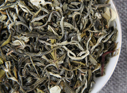 Yunnan Jasmine Tea New Tea Fragrant Jasmine Dabaihao Green Tea 500g Sweet, Smooth and Refreshing, with A Strong Floral Flavour 云南茉莉花茶叶2023新茶浓香茉莉大白毫绿茶 500g散装