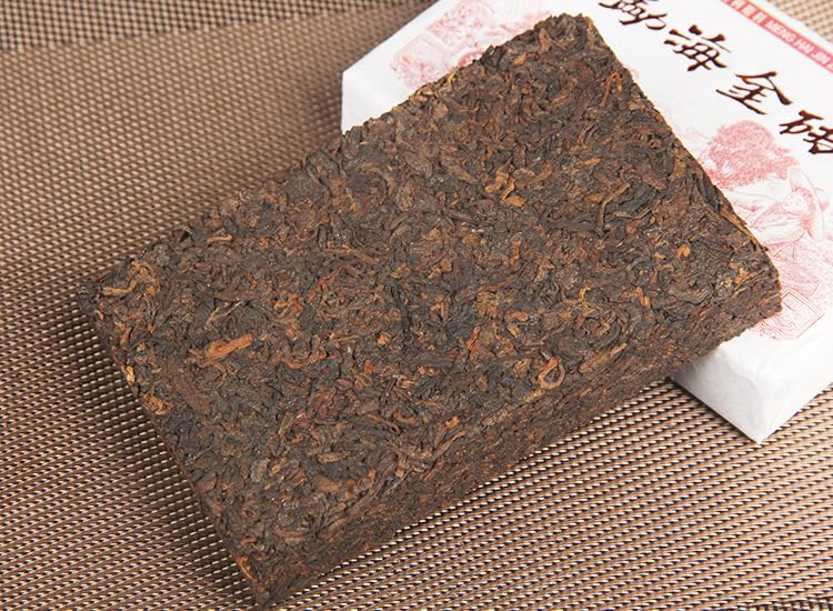 Yunnan Natural and additive-free Puerh Ripe Tea Menghai Golden Brick 250g Ancient Tree Aged Mellow Puerh Tea cooked tea 云南普洱熟茶勐海金砖古树陈年醇香普洱茶250g