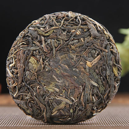 Natural and Additive-free Puerh Tea Raw Tea Cake Premium Brown Mountain Puerh Round Tea Raw Cake 100g Green Tea 普洱茶生茶饼茶布朗山普洱七子饼圆茶生饼100克