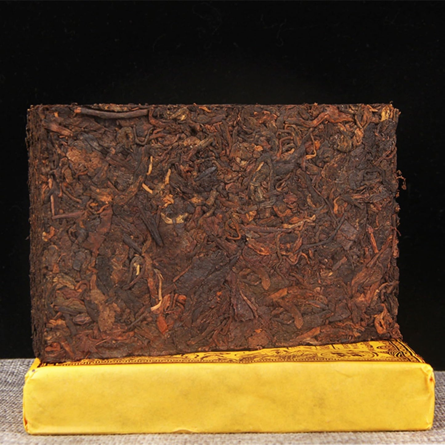 Yunnan Puerh Tea Ripe Tea Brick Tea 250g Black tea Menghai Brown Mountain Aged Ripe Tea Chen Xiang Ripe Tea Brick Suitable for long term storage 云南普洱茶熟茶砖茶500g勐海布朗山陈年老熟茶砖茶陈香砖熟普砖