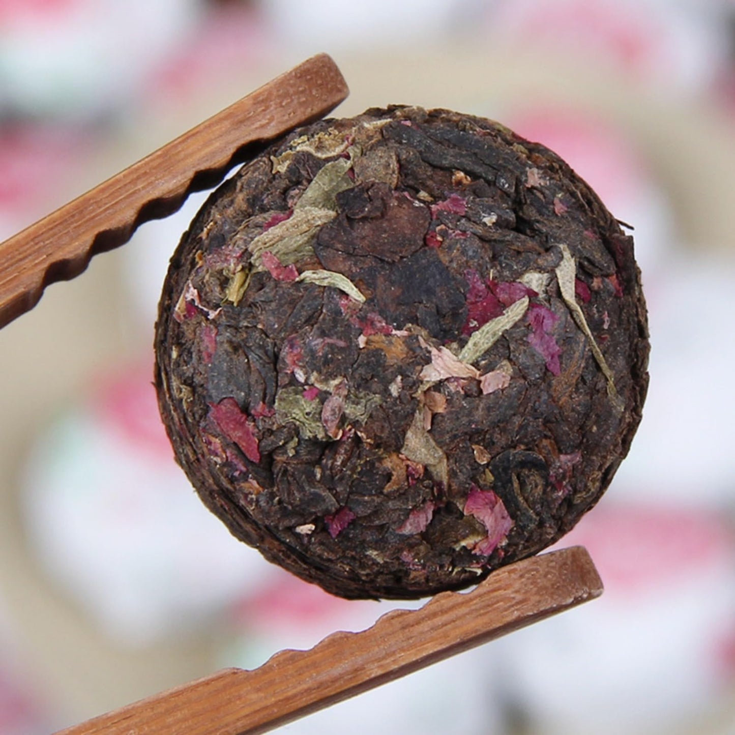 Natural and Additive-free Yunnan Flower Tea Tuo Tea Rose Puerh Ripe Tea 500g Combination Herbal Tea Tea Red Rose Tea 玫瑰花普洱熟茶组合花草茶茶红玫瑰茶叶500g