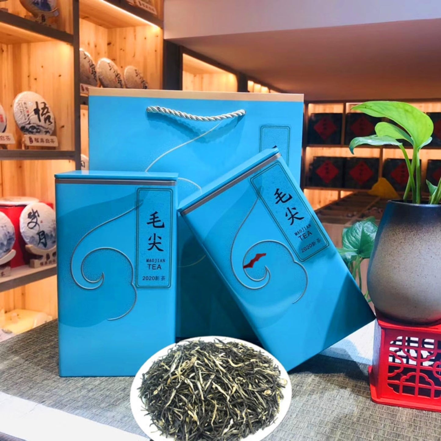 Mao Jian Tea High Mountain Green Tea Fresh Flower and Fruit Flavoured Tea Tender Buds 500g Gift for Tea Lovers 新茶毛尖茶高山绿茶清香型果香茶叶手采嫩芽铁罐装500g