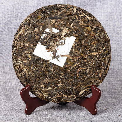 Natural and additive-free Yunnan Tea Old Banzhang Raw Cake Puerh Tea 357g Chinese Green tea 老班章生饼 普洱茶生茶 357g七子饼茶 