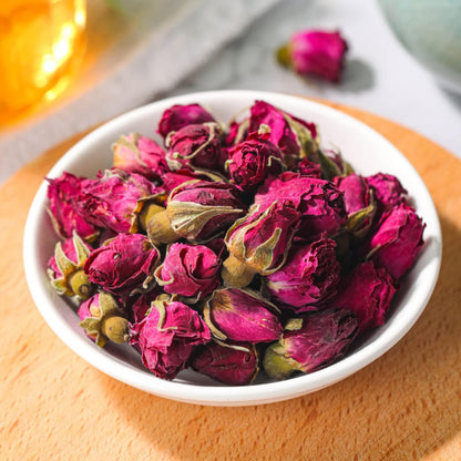 Natural Rose Tea 60g Canned 2.11oz Rose Tea Bottle Red Rose Herbal Tea Women's Tea Health Tea Flower Tea  60克罐装 玫瑰茶瓶装 重瓣红玫瑰女神益颜茶