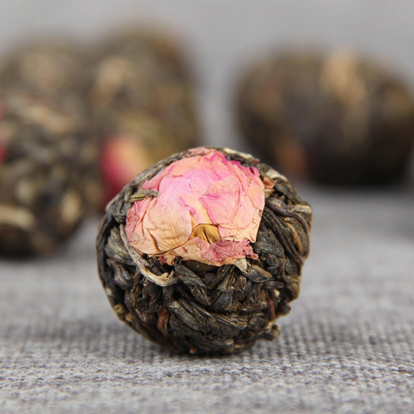 Premium Herbal Pu'er Rose Tea Dragon Pearl 500g Pu'er Small Tuo Tea Ancient Tree Tea Pure Material Raw Tea Green Tea 手工花草普洱 玫瑰花茶龙珠手工普洱小沱茶古树茶纯料生茶