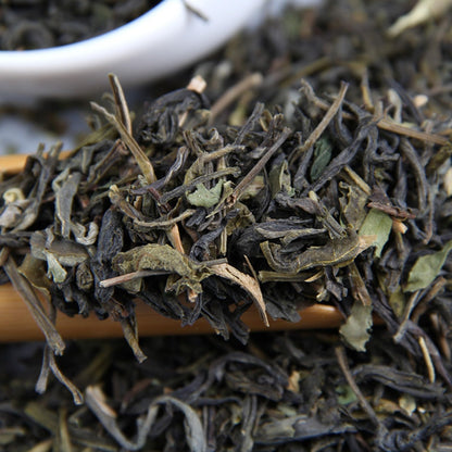 Natural and Additive-free Glutinous Tea Yunnan Puerh Tea Green Tea 500g Raw Tea Loose Tea Xishuangbanna Glutinous Tea 糯米香茶 云南普洱茶 绿茶 生茶 散茶 西双版纳 糯米香 茶叶