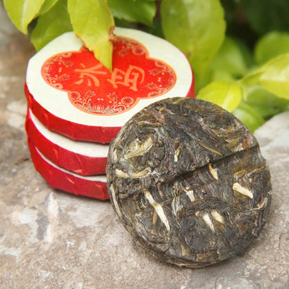 Premium Pu-erh Tea Icelandic Sweet Tea Puerh Tea Qizi Cake Tea 210g Boxed Iceland Good Tea Mini Cakes Sweet and Sweet 冰岛甜茶普洱茶茶叶小时代七子饼210g盒装冰岛好茶迷你饼香甜回甘