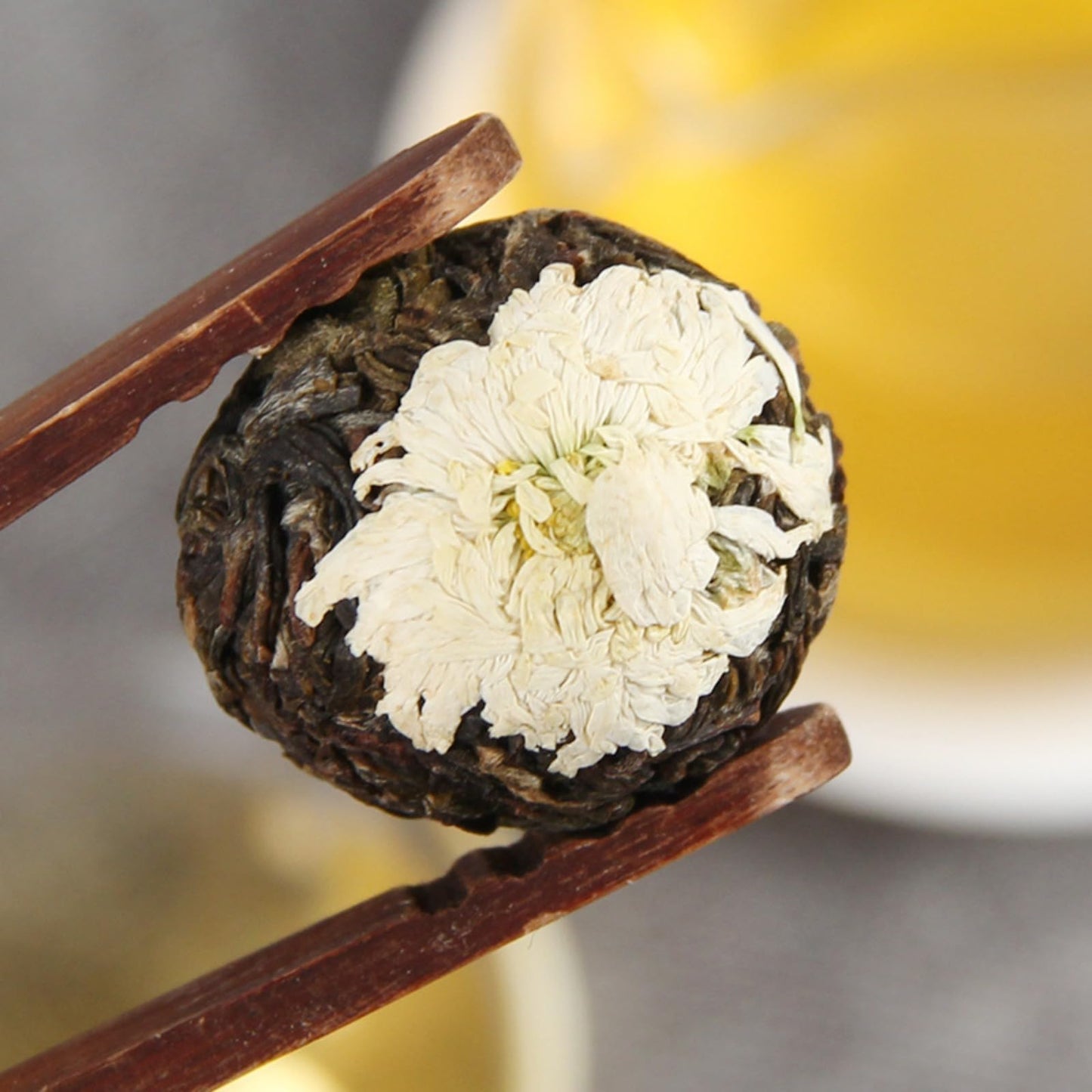 Herbal Puerh Tea, Green Tea Yellow Flower Flower Tea Longzhu 500g Ancient Tree Tea Pure Ingredients Raw Tea Tea Aroma Floral Aroma Delightful 龙珠纯手工普洱小沱茶古树茶纯料生茶500g