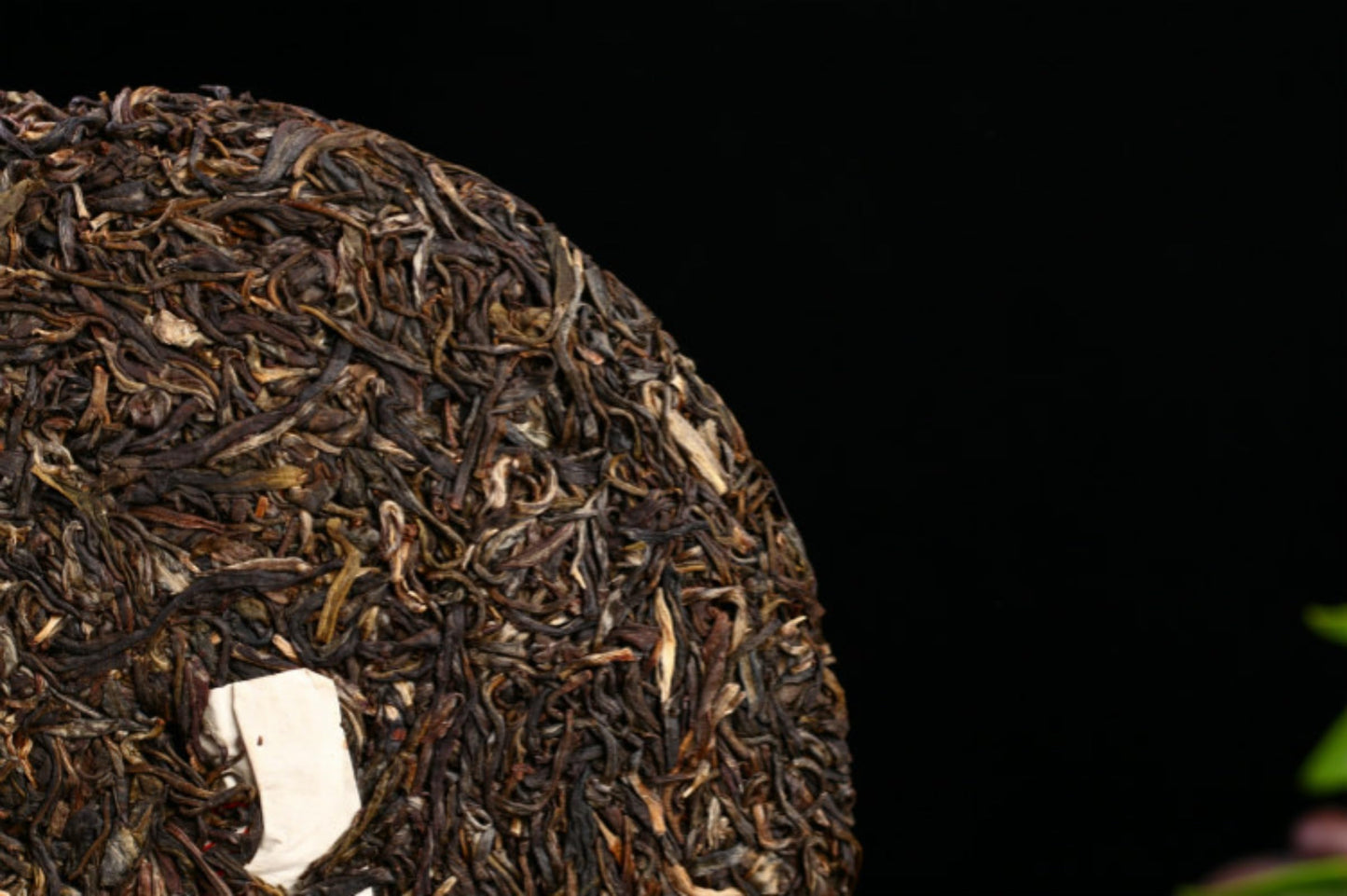 Yunnan Natural and Additive-free Puerh Tea 357g Qizi Cake Tea Raw Tea Green Tea Puerh Cake Tea Tea Puerh Tea Loose Leaf 云南普洱茶 357g七子饼茶 生茶普洱 饼茶 茶叶