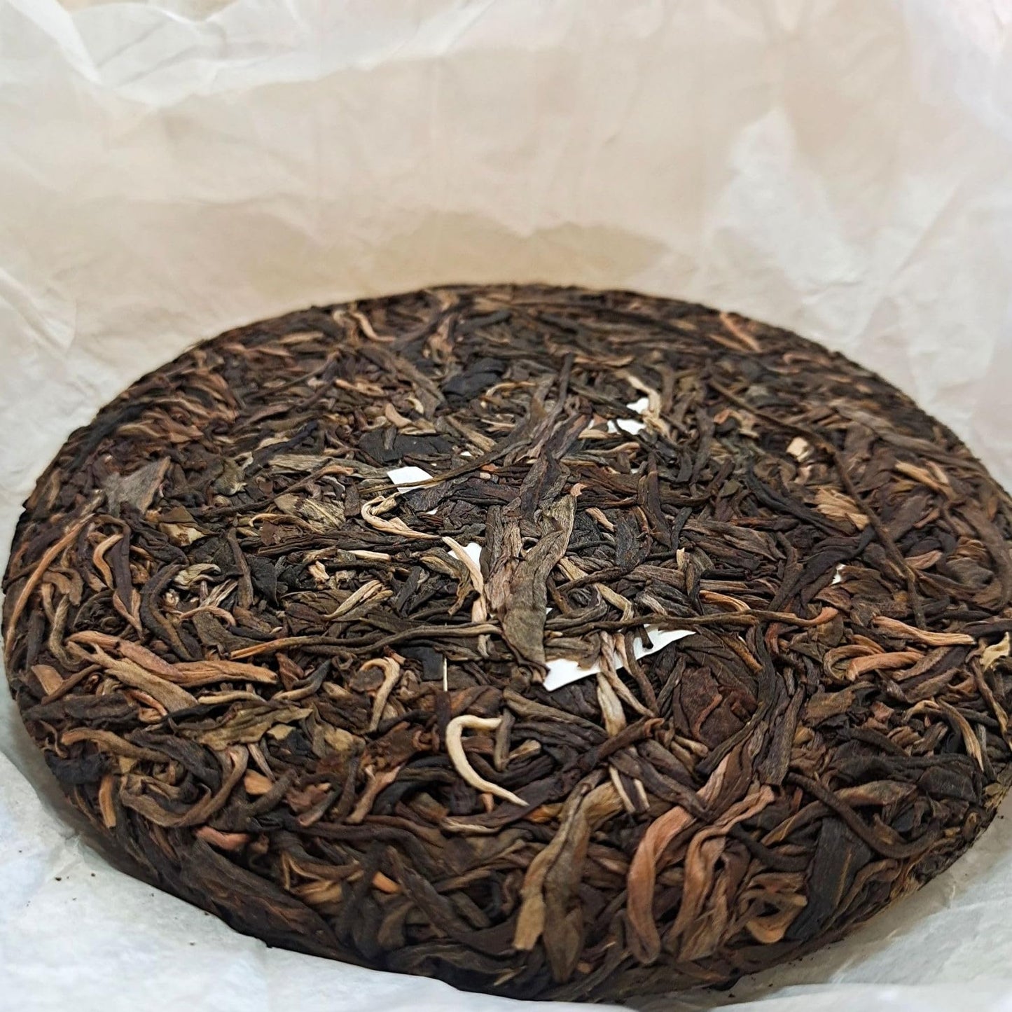 Premium Yunnan Puerh Tea Qizi Cake Raw Tea Yiwu Wan Gong Raw Tea 260g Additive-free Healthy and Delicious Green Tea 云南普洱茶七子饼生茶 易武弯弓生茶200克