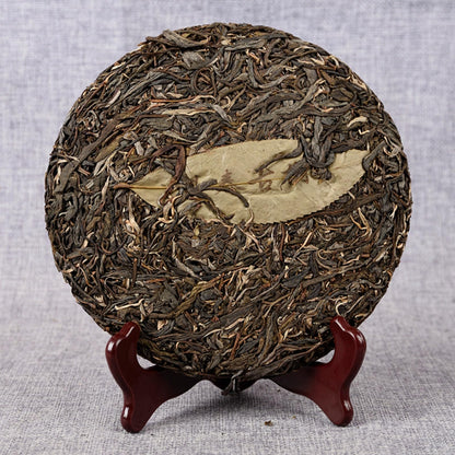 Natural and Additive-free Laobanzhang Raw Cake Yunnan Puerh Tea Cake 357g Spring Tea Big Tree Puerh Tea Organic Loose Leaf 老班章生饼 云南普洱茶饼 357克/饼