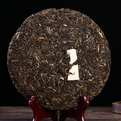 Yunnan Natural and Additive-free Puerh Tea 357g Qizi Cake Tea Raw Tea Green Tea Puerh Cake Tea Tea Puerh Tea Loose Leaf 云南普洱茶 357g七子饼茶 生茶普洱 饼茶 茶叶