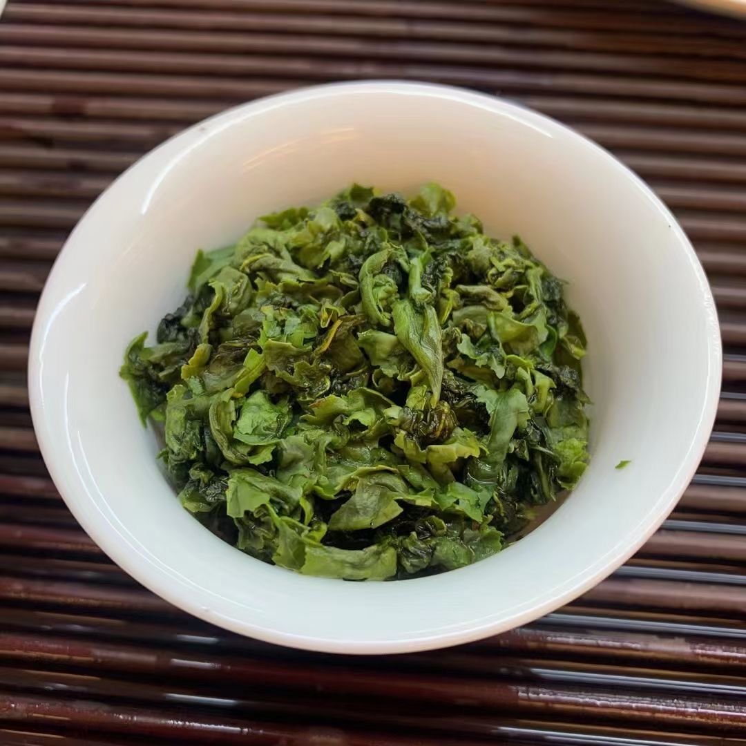 Golden Guanyin Anxi High Mountain Appellation Osmanthus Orchid Scent New Fir Tea 350g Tieguanyin Mellow and Fresh 金观音安溪高山产区桂花兰花香突出新枞茶叶耐泡型铁观音