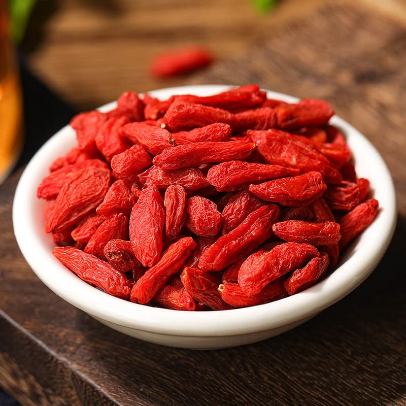 Goji Berries 300g Goji Canned 10.58oz Goji Berries Herbal Tea with Black Goji Gui Yuan Red Date 枸杞子300g罐装