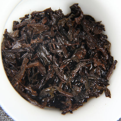 China Yunnan Tribute Cake Puerh Tea Ripe Tea Menghai Tribute Cake Qizi Cake 357g Black Tea