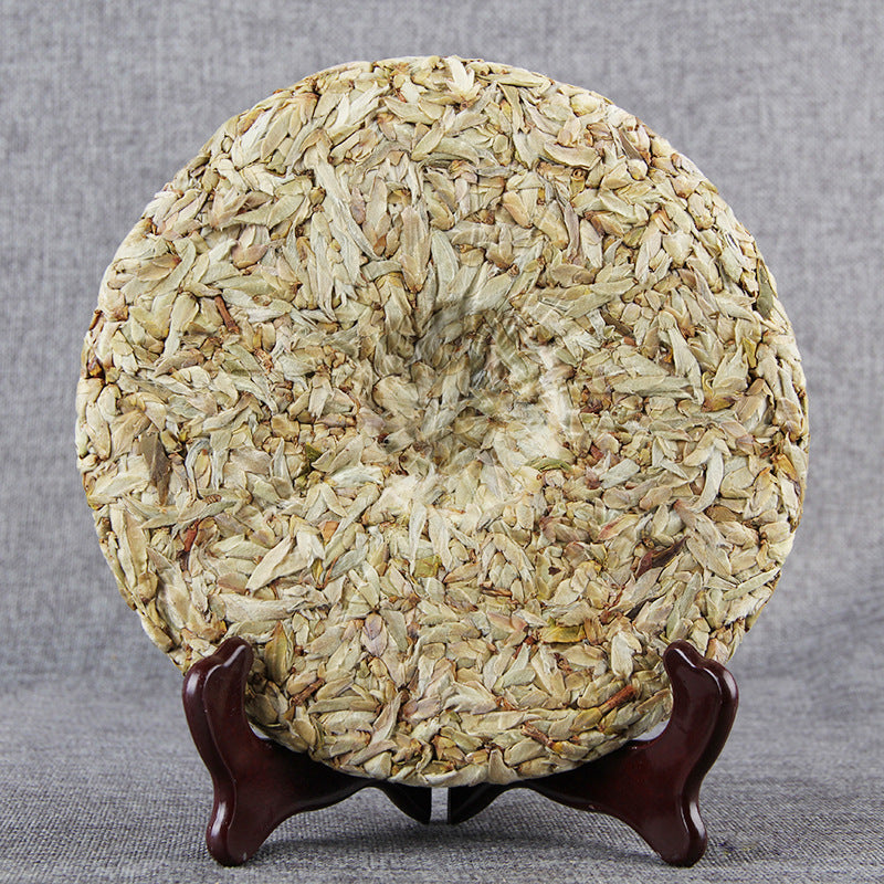 Yunnan Pu'er Tea White Buds Pod Tea Early Spring Raw Ancient Tea Buds Pu'er Bud Cell 357g Green Tea Qizi Cake Tea