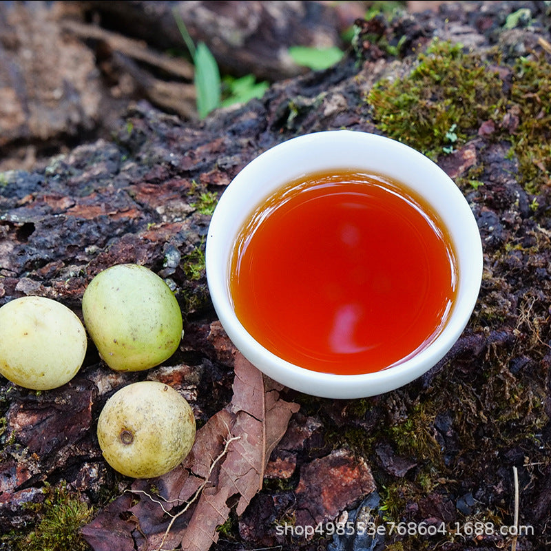 Yiwu Camphor Fragrance Pu'er Tea 357g Yunnan Old Tree Iron Cake Yiwu Pu'er Tea Old Ripe Cake