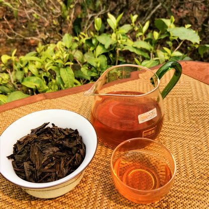 Old Raw Tea Puerh Mengku Purple Bud Tea Icelandic Aged Puerh Raw Tea 357g Qizi Cake Tea