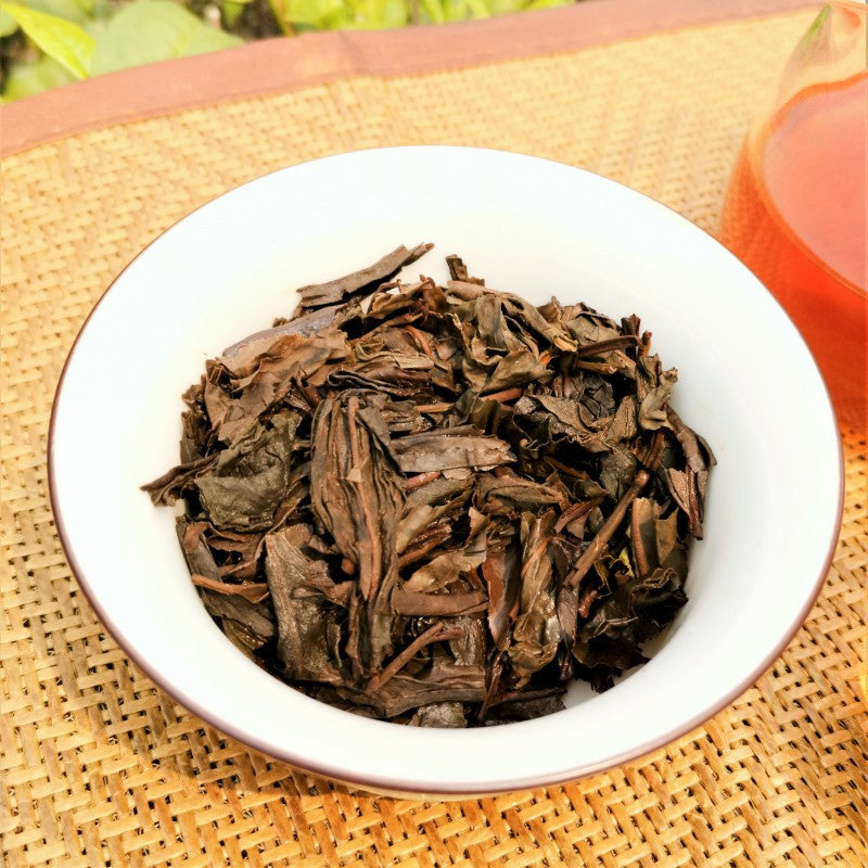 Old Raw Tea Puerh Mengku Purple Bud Tea Icelandic Aged Puerh Raw Tea 357g Qizi Cake Tea