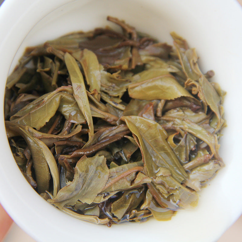 China Yunnan Pu'er Tea Early Spring QiaoMu GuShu Pu'er Raw Tea Cake Yunnan Tea Qizi Cake Tea 357g Green Tea