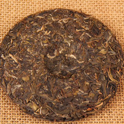 Pu'er Tea Raw Tea Cake Tea Pu'er Raw Ancient Tree Tea Leaves High Mountain Rhyme Small Cake Pu'er Qizi Cake Tea 100g