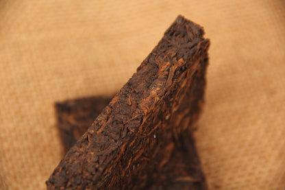 China Yunnan Pu'er Tea 55g Golden Brick Black Tea Pu'er Tea Brick Ripe Tea Treasured Mini Small Brick Tea Golden Bud